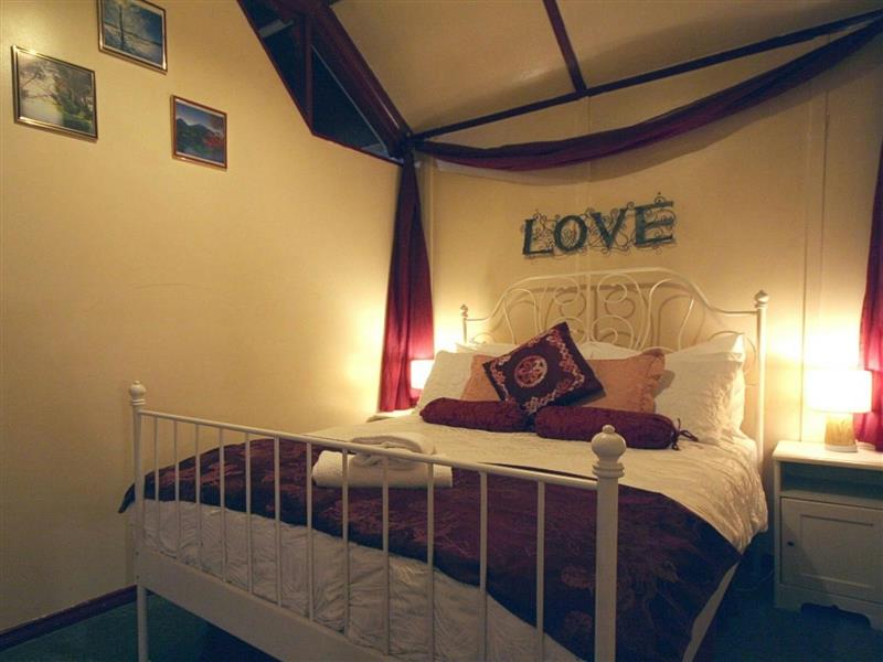 Hush Cottage Bedroom