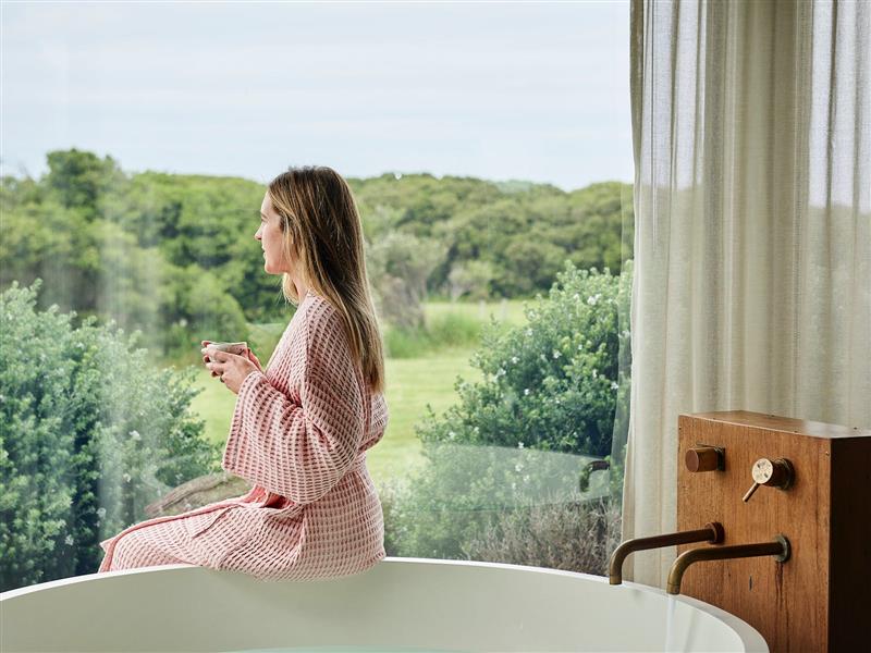 Lon Spa Private Mineral Bathing