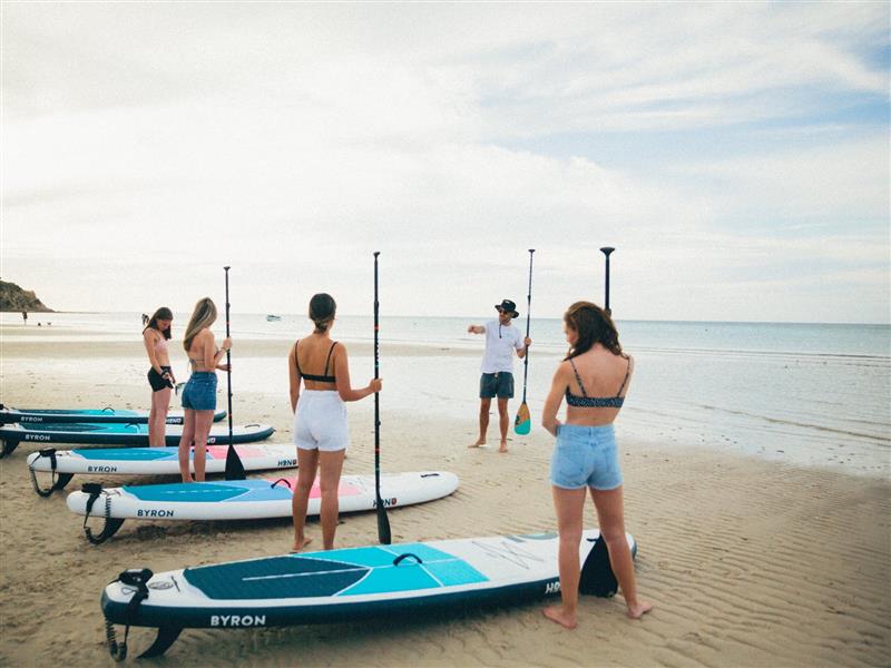 Fully instructed activities