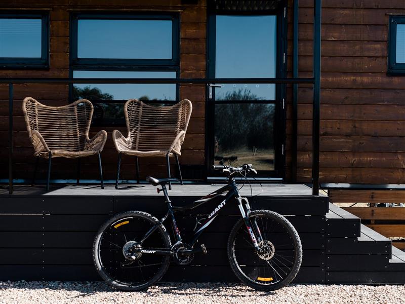 Jones Tiny House Rutherglen Bicycle exterior