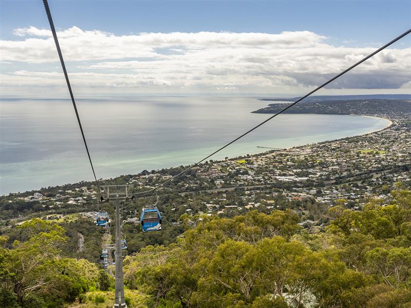 Arthur's Seat lookout, Mornington Peninsula. Photo by Tourism Australia