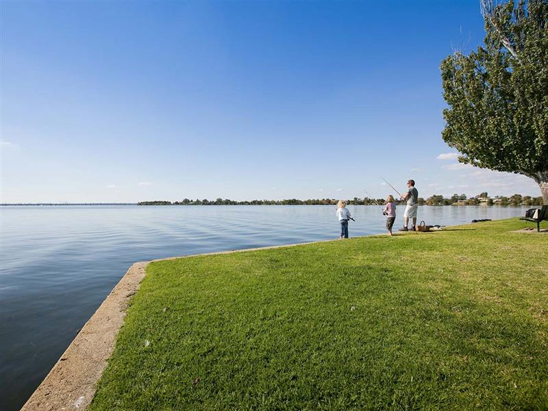 Fishing at Lake Mulwala, The Murray, Victoria, Australia