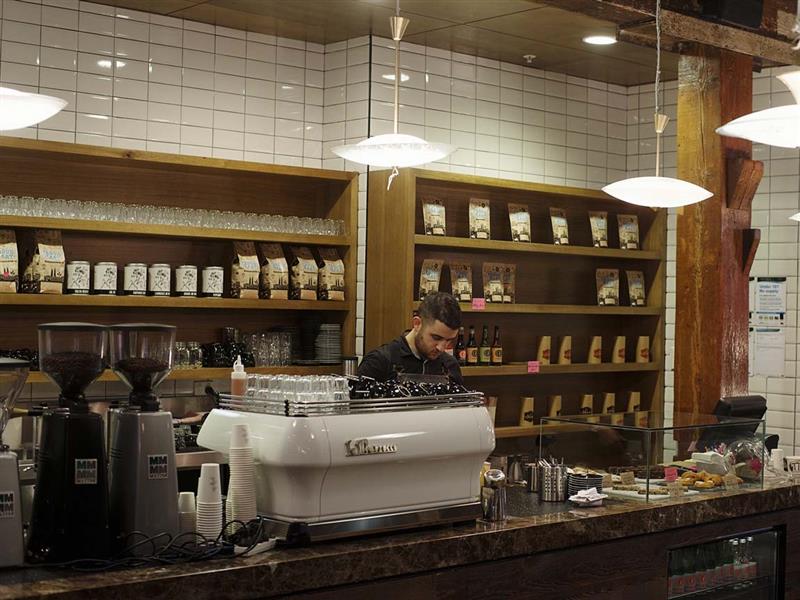 Krimper, Melbourne, Victoria, Australia